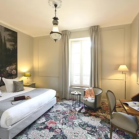 Hotel Grand Henri - Les Collectionneurs 4*