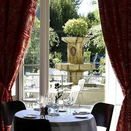 Hotel Grand Henri - Les Collectionneurs LʼIsle-sur-la-Sorgue